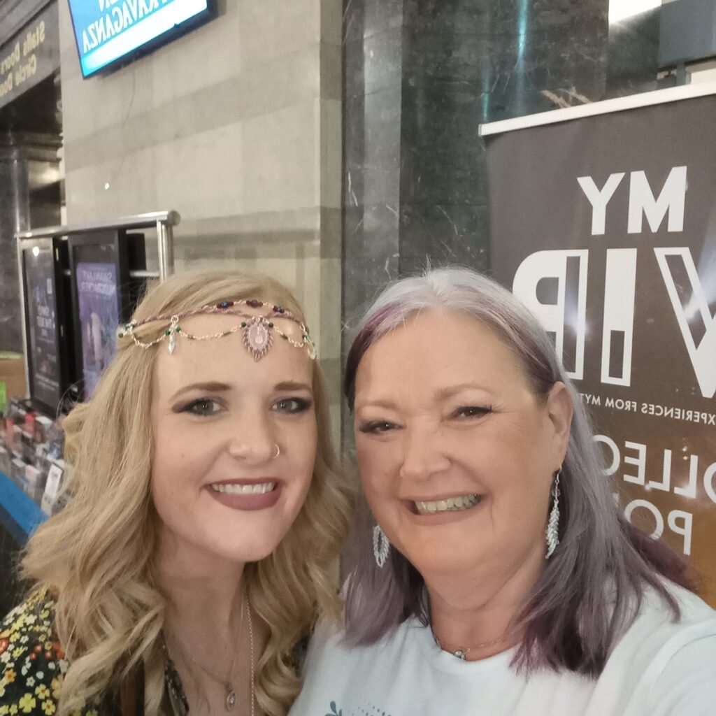 Elles Bailey wearing custom head piece by Fifi and the Peacock
